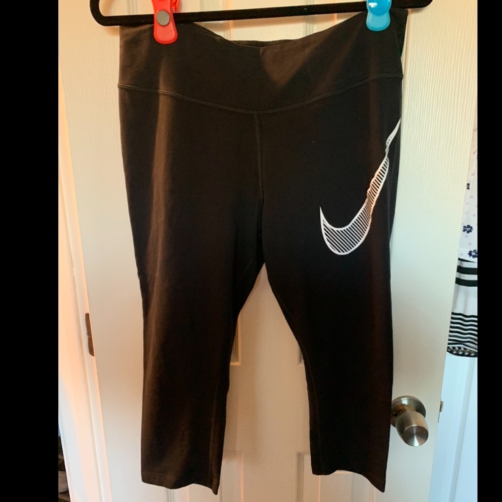 Nike Workout Capri